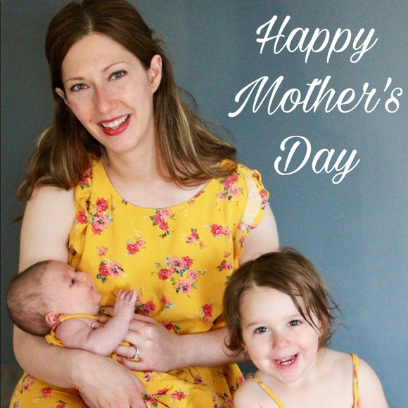 Meet your Posher, Heidi Anne ⭐️ - Picture 2 of 4